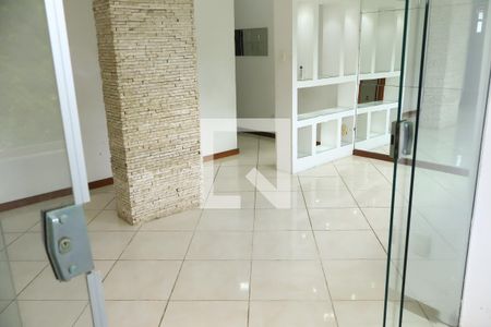 Sala de apartamento para alugar com 3 quartos, 71m² em Saboeiro, Salvador