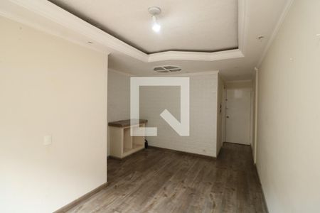 Sala de apartamento para alugar com 3 quartos, 56m² em Parque Savoy City, São Paulo