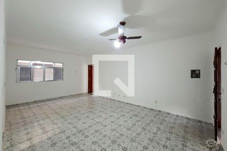 Sala de casa para alugar com 3 quartos, 257m² em Quietude, Praia Grande