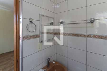 Banheiro da Suíte de casa para alugar com 1 quarto, 40m² em Conjunto Habitacional Jova Rural, São Paulo