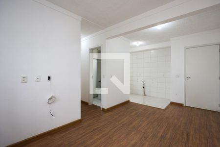 Sala de apartamento para alugar com 2 quartos, 45m² em Jardim Helga, São Paulo