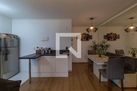 Sala de apartamento para alugar com 2 quartos, 47m² em Vila Monte Serrat, Cotia