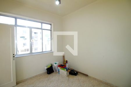 Quarto 2 de apartamento para alugar com 2 quartos, 69m² em Ramos, Rio de Janeiro