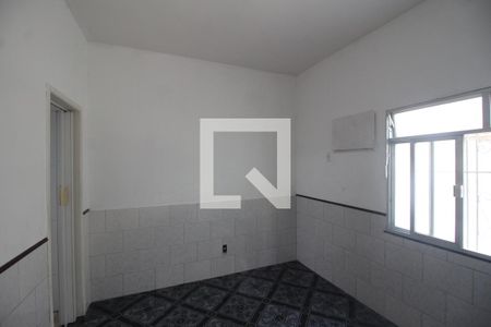 Quarto 1 de casa para alugar com 1 quarto, 180m² em Centro, Nilópolis