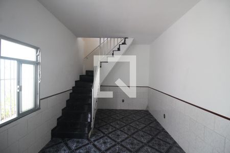 Sala de casa para alugar com 1 quarto, 180m² em Centro, Nilópolis