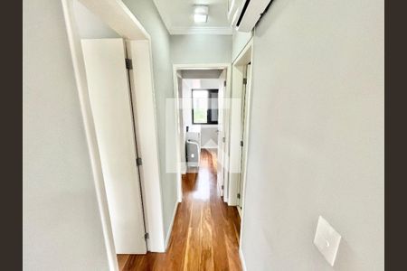 Corredor de apartamento à venda com 2 quartos, 64m² em Santana, São Paulo
