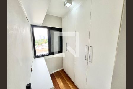 Closet Quarto 1 de apartamento à venda com 2 quartos, 64m² em Santana, São Paulo