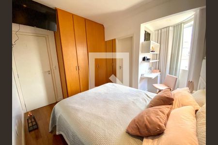 Quarto de apartamento para alugar com 3 quartos, 83m² em Buritis, Belo Horizonte