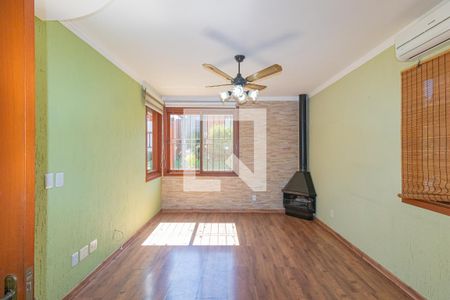 Sala de casa de condomínio para alugar com 3 quartos, 117m² em Igara, Canoas