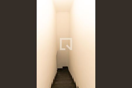 Escada de casa à venda com 2 quartos, 72m² em Jardim Independência (são Paulo), São Paulo