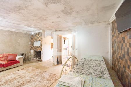 Casa à venda com 4 quartos, 138m² em Fátima, Canoas