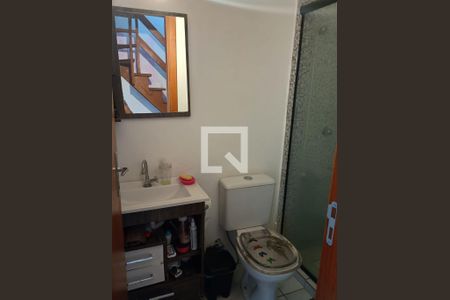 Banheiro de casa à venda com 3 quartos, 50m² em Hípica, Porto Alegre