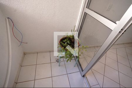 Apartamento para alugar com 3 quartos, 76m² em Jardim Ana Lúcia, Goiânia