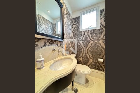 Lavabo de apartamento à venda com 2 quartos, 124m² em Vila Uberabinha, São Paulo