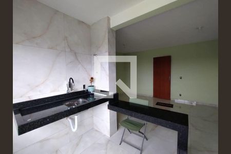 Kitnet/Studio para alugar com 1 quarto, 35m² em Jardim Patricia, Uberlândia