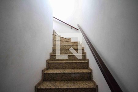 Casa para alugar com 3 quartos, 120m² em Jardim Santa Teresinha, São Paulo