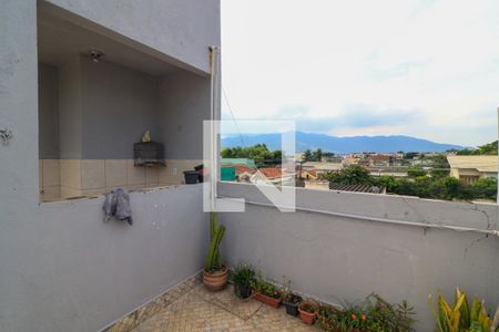 Terraço de casa para alugar com 2 quartos, 120m² em Bangu, Rio de Janeiro