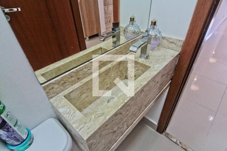 Lavabo de casa para alugar com 2 quartos, 150m² em Parque Sao Domingos, São Paulo