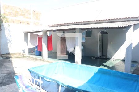 Quintal de casa para alugar com 3 quartos, 100m² em Comendador Soares, Nova Iguaçu