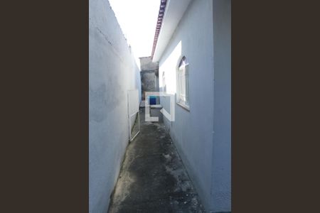 Corredor de casa para alugar com 3 quartos, 100m² em Comendador Soares, Nova Iguaçu