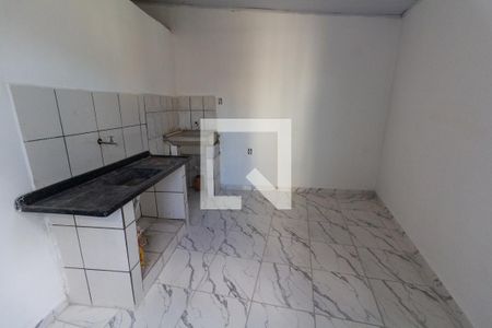 Sala, Cozinha e área  de serviço de casa para alugar com 1 quarto, 43m² em Jardim Matarazzo, São Paulo
