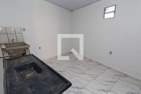 Sala, Cozinha e área  de serviço de casa para alugar com 1 quarto, 43m² em Jardim Matarazzo, São Paulo