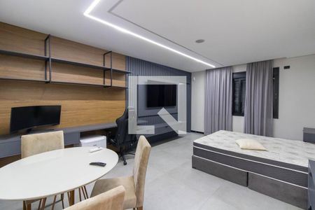 Suíte 1 de casa para alugar com 2 quartos, 136m² em Jardim Santa Maria, Guarulhos