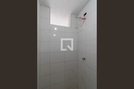 Banheiro de apartamento para alugar com 1 quarto, 45m² em Parque Continental I, Guarulhos