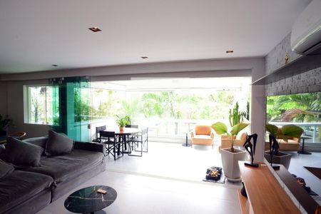 Sala de apartamento à venda com 3 quartos, 139m² em Barra da Tijuca, Rio de Janeiro