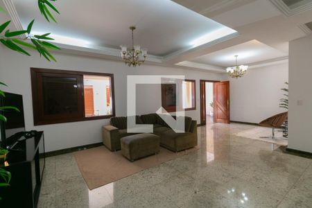Casa para alugar com 4 quartos, 500m² em Letícia, Belo Horizonte