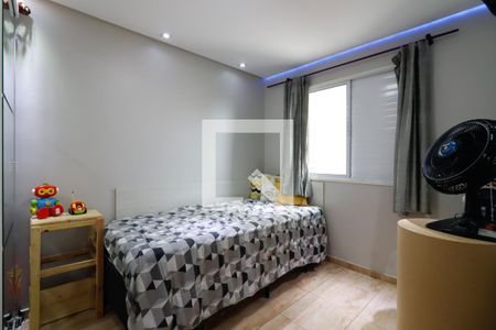 Quarto 2 de apartamento para alugar com 2 quartos, 54m² em Vila Pierina, São Paulo