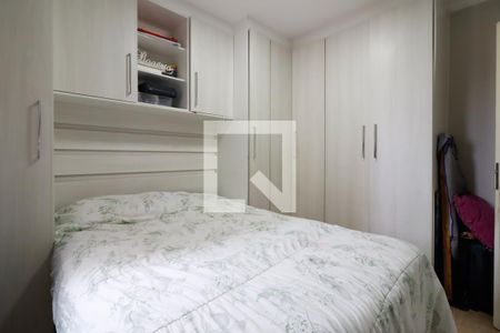 Quarto 1 de apartamento para alugar com 2 quartos, 54m² em Vila Pierina, São Paulo