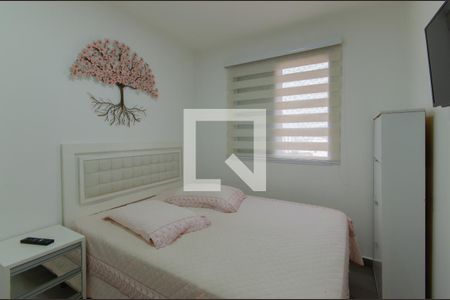 Quarto 2 de apartamento para alugar com 2 quartos, 55m² em Vila Monumento, São Paulo