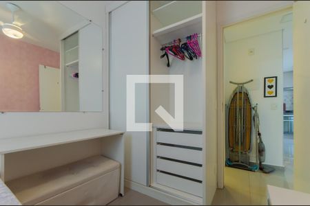 Quarto 1 de apartamento para alugar com 2 quartos, 55m² em Vila Monumento, São Paulo