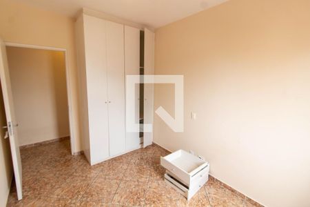 QUARTO 1 de apartamento para alugar com 3 quartos, 70m² em Vila Itapura, Campinas
