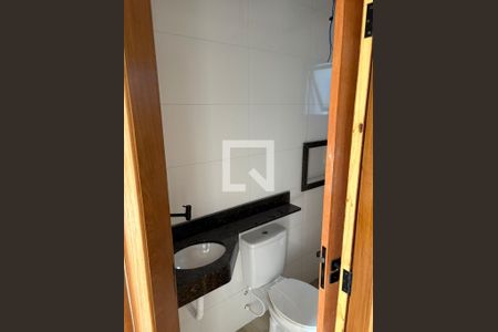 Banheiro de apartamento à venda com 2 quartos, 72m² em Jardim Santo Alberto, Santo André