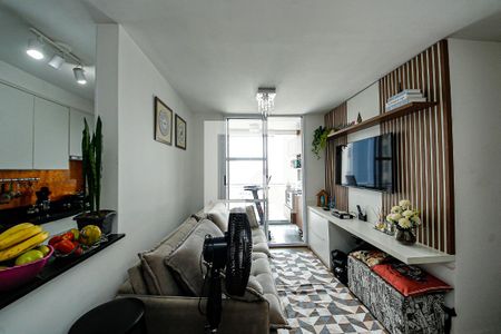 Apartamento à venda com 2 quartos, 65m² em Vila Cunha Bueno, São Paulo