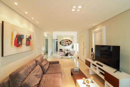 Sala de casa à venda com 3 quartos, 184m² em Santa Teresinha, São Paulo