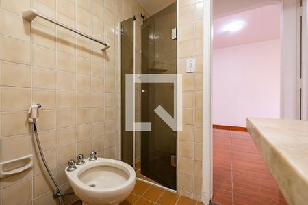 Banheiro de apartamento para alugar com 1 quarto, 50m² em Paraíso, São Paulo