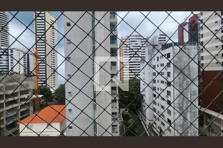 Sala  de apartamento para alugar com 2 quartos, 95m² em Vitória, Salvador