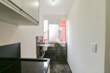 Cozinha  de apartamento para alugar com 1 quarto, 42m² em Vila Sonia, São Paulo