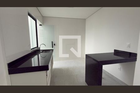 Casa à venda com 3 quartos, 180m² em Lundcéia, Lagoa Santa