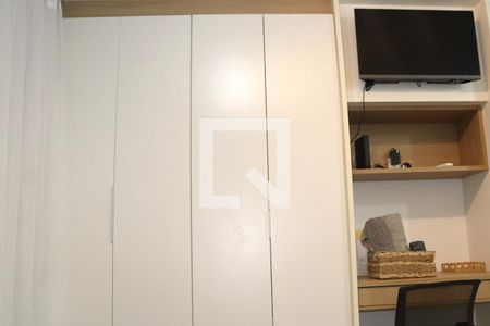 Sala / Quarto de kitnet/studio à venda com 1 quarto, 25m² em Consolação, São Paulo