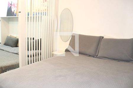 Sala / Quarto de kitnet/studio à venda com 1 quarto, 25m² em Consolação, São Paulo