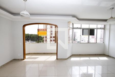 Sala de apartamento para alugar com 3 quartos, 106m² em Coração Eucarístico, Belo Horizonte