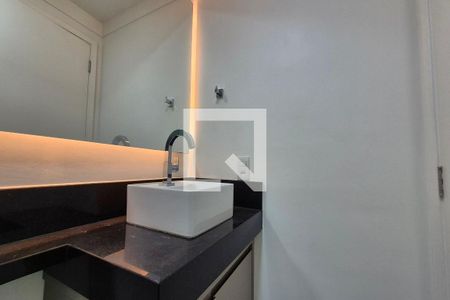 Banheiro de apartamento para alugar com 2 quartos, 55m² em Parque Italia, Campinas