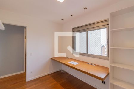 Quarto de apartamento para alugar com 3 quartos, 149m² em Vila Madalena, São Paulo