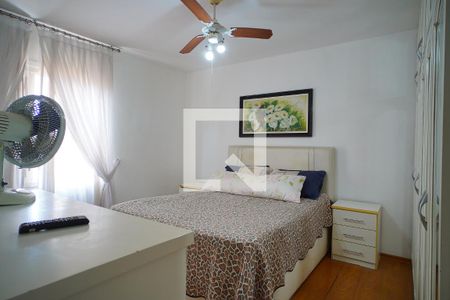 Quarto suíte  de apartamento à venda com 4 quartos, 270m² em Petrópolis, Porto Alegre