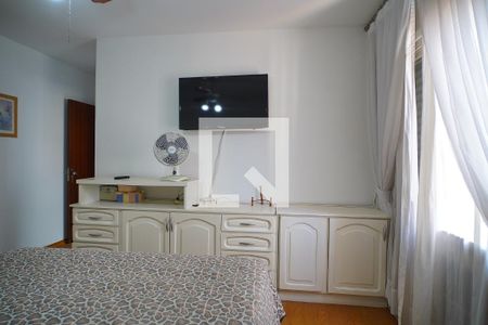 Quarto suíte  de apartamento à venda com 4 quartos, 270m² em Petrópolis, Porto Alegre