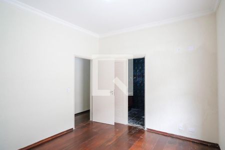 Suíte  de casa para alugar com 3 quartos, 354m² em Osvaldo Cruz, São Caetano do Sul